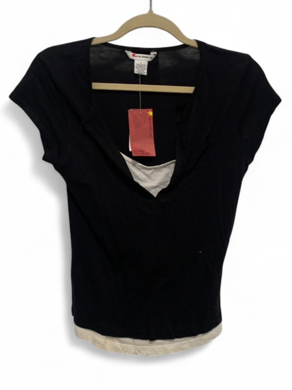 NWT Y2K One Step Ahead Black Short Sleeve Layered V-Neck Top with White Trim